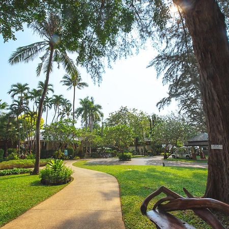 Raya Resort Beach Front - The Most Green Resort In Cha-Am Bagian luar foto