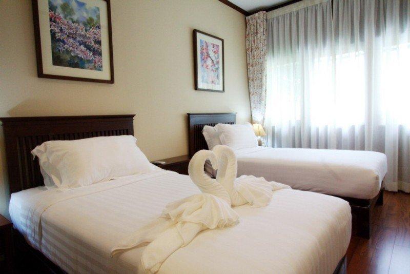 Raya Resort Beach Front - The Most Green Resort In Cha-Am Bagian luar foto